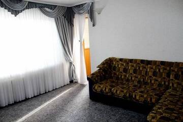 Фотографии Апартаменты Apartment On Prospekt Kirova г. Днепр (Украина) №1 Фото Апартаменты Apartment On Prospekt Kirova г. Днепр 1