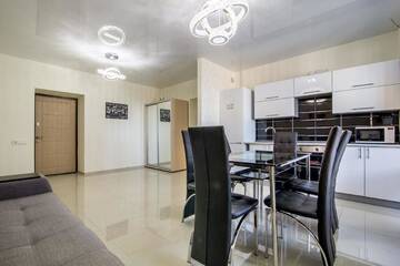 Фотографии Апартаменты Lux 3-bedroom apartment in Most City area г. Днепр (Украина) №3 Фото Апартаменты Lux 3-bedroom apartment in Most City area г. Днепр 3