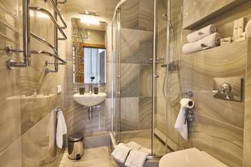 Фотографии Отель Light Hotel г. Днепр (Украина) №2 Фото Отель Light Hotel г. Днепр 2