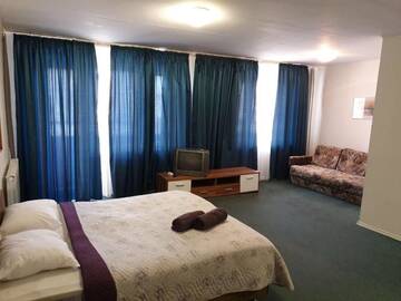 Фото номера Трехместный номер «Комфорт» Отели типа «постель и завтрак» Mini Hotel Vesna г. Днепр 6