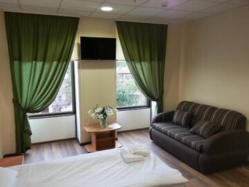Фото номера Трехместный номер с душем Отель 7 Days City Hotel г. Днепр 13