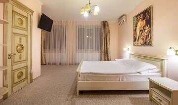 Фото номера Стандартный двухместный номер с 1 кроватью Отель Veles Hotel г. Днепр 4