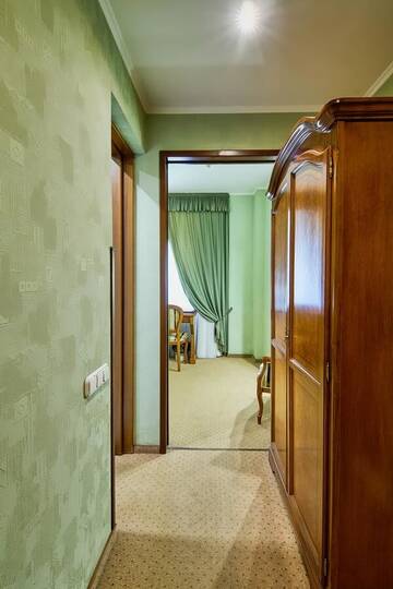 Фото номера Стандартный одноместный номер Отель Hotel Academy г. Днепр 4