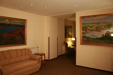Фото номера Люкс Отель Hotel Academy г. Днепр 9