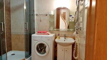 Фото номера Апартаменты-студио Апартаменты Apartment in the center with a nice view г. Днепр 55