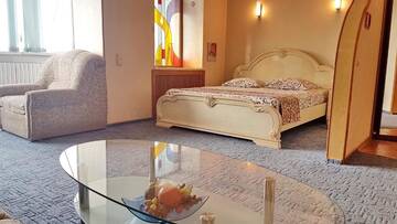 Фото номера Апартаменты-студио Апартаменты Apartment in the center with a nice view г. Днепр 54