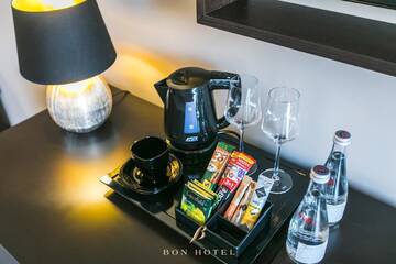 Фото номера Полулюкс Делюкс Отель Bon Hotel г. Днепр 16