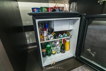 Фото номера Люкс Отель Bon Hotel г. Днепр 3