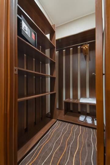 Фото номера Люкс Отель Premier Hotel Abri г. Днепр 2
