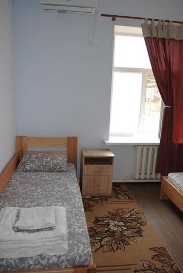 Фото номера Семейный номер с ванной комнатой Хостелы Hata hostel г. Днепр 5