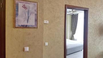 Фото номера Апартаменты с 1 спальней и балконом, вид на реку Апарт-отели Best Apartments in Most City г. Днепр 6