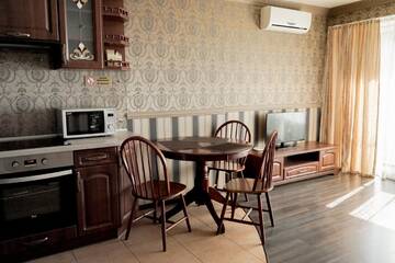 Фото номера Номер-студио &quot;Премиум&quot; Апартаменты Doba In Ua Polia Apartments г. Днепр 5