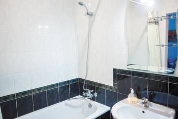 Фото номера Апартаменты-студио Апартаменты Doba In Ua Hrushevskoho Apartments г. Днепр 22