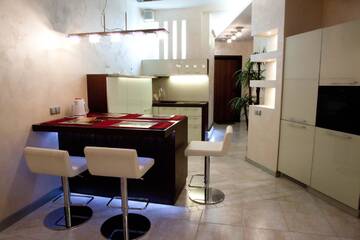 Фото номера Роскошные апартаменты с 1 спальней Апарт-отели Apartment-Hotel Panorama г. Днепр 3