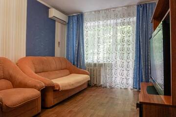 Фото номера Апартаменты с балконом Апартаменты Doba In Ua Yavornickogo Apartments г. Днепр 7