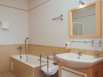 Фото номера Одноместный номер с душем Мини-отель Hotel Diana г. Днепр 6