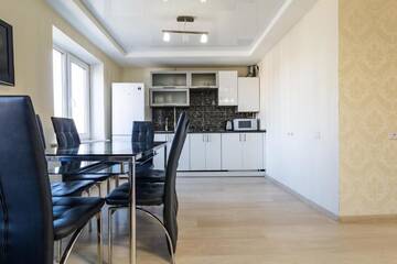 Фото номера Апартаменты с 2 спальнями Апартаменты 2-bedroom apartment lux in Most City area г. Днепр 79