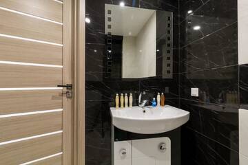 Фото номера Апартаменты с 2 спальнями Апартаменты 2-bedroom apartment lux in Most City area г. Днепр 21