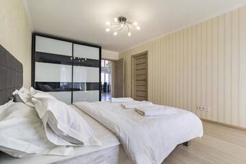 Фото номера Апартаменты с 2 спальнями Апартаменты 2-bedroom apartment lux in Most City area г. Днепр 65