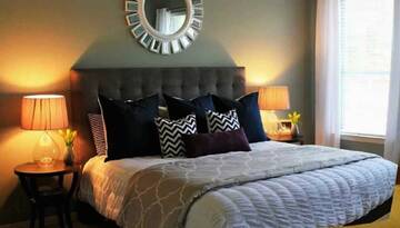 Фото номера Апартаменты с 2 спальнями Апартаменты 2-bedroom apartment lux in Most City area г. Днепр 33