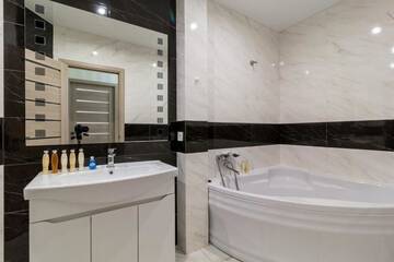 Фото номера Апартаменты с 3 спальнями Апартаменты Lux 3-bedroom apartment in Most City area г. Днепр 59