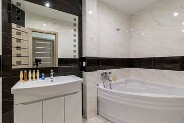 Фото номера Апартаменты с 3 спальнями Апартаменты Lux 3-bedroom apartment in Most City area г. Днепр 17