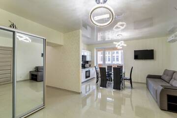 Фото номера Апартаменты с 3 спальнями Апартаменты Lux 3-bedroom apartment in Most City area г. Днепр 7