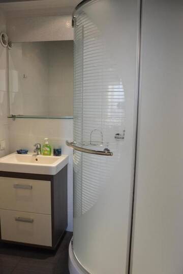 Фото номера Апартаменты с 1 спальней Апартаменты Two-room LUX apartment near Dnipro Arena - Kirova 27D г. Днепр 31