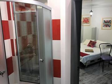 Фото номера Номер Делюкс с кроватью размера «queen-size» Отель Mamba Hotel г. Днепр 10