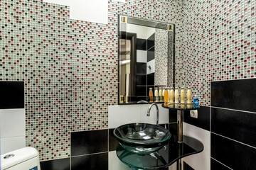 Фото номера Апартаменты с 1 спальней Апартаменты Cozy Apartment in Most City Center г. Днепр 53