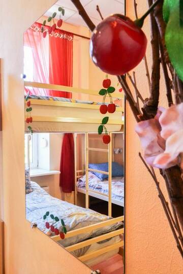 Фото номера Общий шестиместный номер для мужчин и женщин Хостелы Vishnya Hostel г. Днепр 4