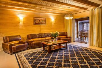Фото номера Шале с двумя спальнями Отель Hutor Hotel г. Днепр 3