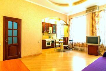 Фото номера Апартаменты с 2 спальнями Апартаменты Large apartment in the center г. Днепр 16