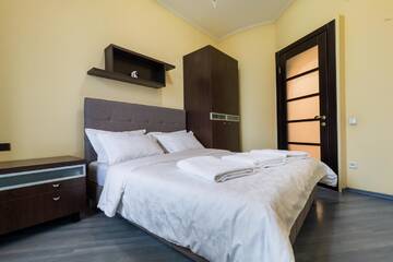 Фото номера Апартаменты с 2 спальнями Апартаменты Lux near Most City with panoramic windows г. Днепр 18