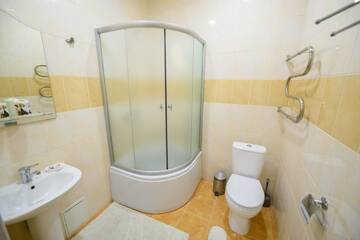 Фото номера Стандартный двухместный номер с 2 отдельными кроватями Мини-отель Мини отель, гостиный двор «Байкал» г. Днепр 3