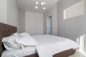 Фото номера Апартаменты с 2 спальнями Апартаменты Lux 2-bedroom Most City area Center, spa bath г. Днепр 33