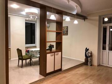 Фото номера Апартаменты с 1 спальней Апартаменты Lux in the center with Jacuzzi Most City Area г. Днепр 3