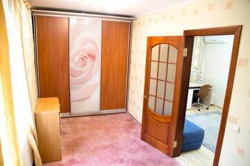 Фото номера Апартаменты с 1 спальней Апартаменты Apartment in the park area of ​​the Dnipro г. Днепр 22