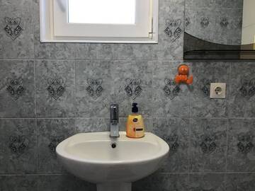 Фото номера Номер-студио с кроватью размера &quot;king-size&quot; Отель Come Inn г. Днепр 10