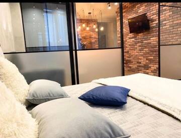 Фото номера Апартаменты с 2 спальнями Апартаменты Downtown Cosy apartment with Spa Bath г. Днепр 43