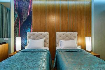 Фото номера Двухместный номер с 2 отдельными кроватями Отель Light Hotel г. Днепр 8