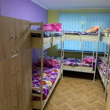 Фото номера Спальное место на двухъярусной кровати в общем номере для мужчин Хостелы Хостел Космос г. Днепр 13