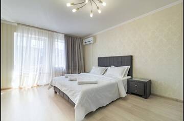 Фото номера Апартаменты с 2 спальнями Апартаменты Luxury 2-bedroom Most City Area, center г. Днепр 12