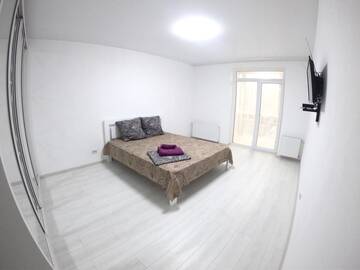 Фото номера Апартаменты с 1 спальней Апартаменты Apartment LUX in new building RiverPark near Aqua-park г. Днепр 9